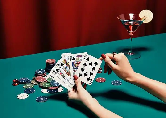 Người dùng Việt Nam truy cập 13vin trên điện thoại tại Hà Nội và TP. Hồ Chí Minh
